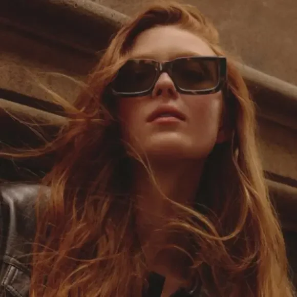 New! Quay Sunglasses TELL ME MORE 76821 HAZTRT/AMET, Authentic - Picture 4 of 8